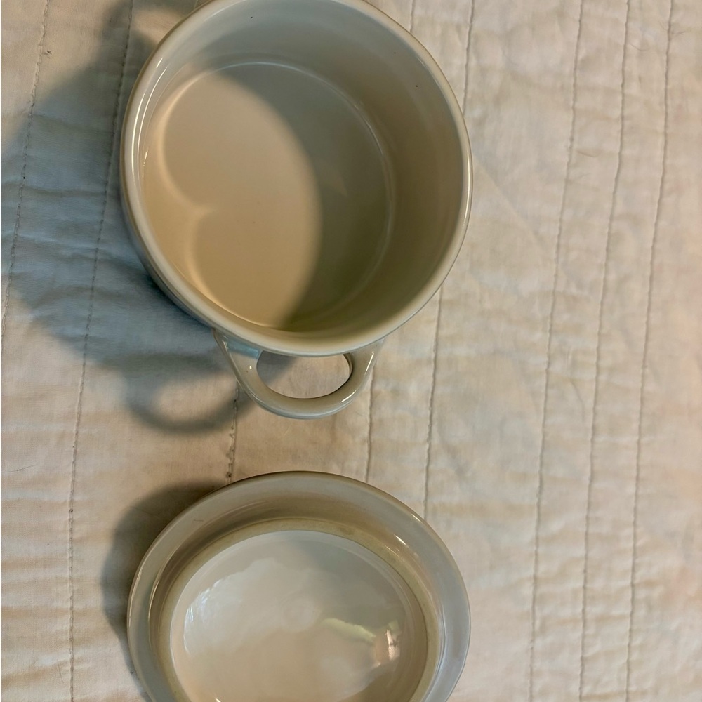 Le Creuset Nutmeg Mini Cocotte 8oz - Picture 5 of 8